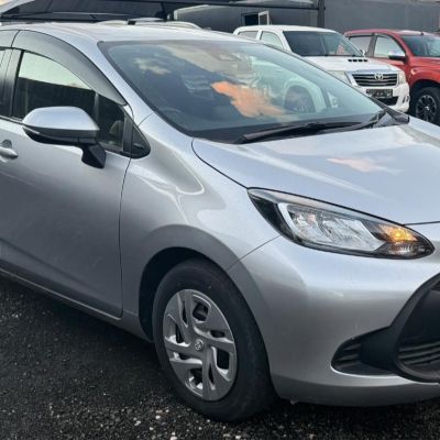 ? For sale Toyota Aqua ?